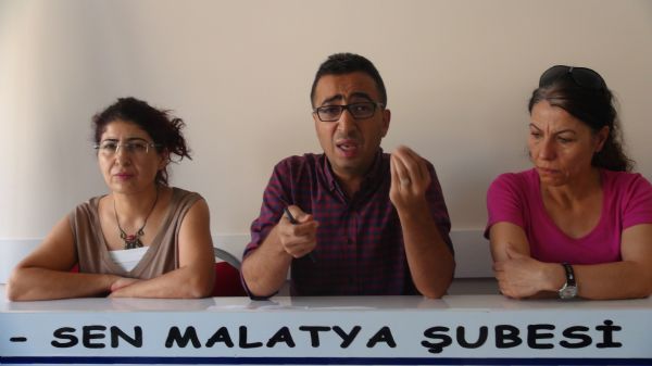 Eğitim Öğretim Yılının Açılışı ile ilgili soruları Şube Başkanımız Tarık KAYA yanıtladı. Röportajı ektedir.