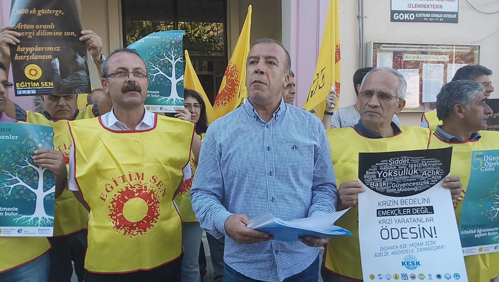 egitim-sen-malatya-subes-5-ekim-dunya-ogretmenler-gunu-acikamasi-1