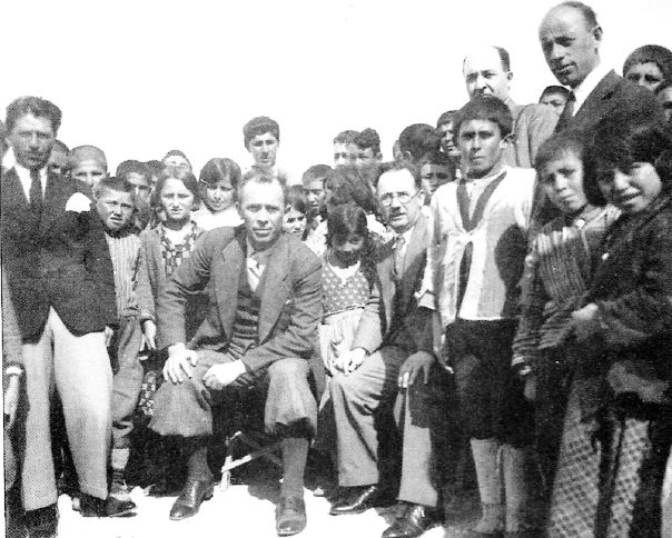 Köy Enstitüleri’nin 79. Kuruluş Yıl Dönümünü Kutluyoruz!