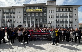  Öğrencilerin ve eğitim emekçilerinin can güvenliğini, fiziksel ve ruhsal bütünlüğünü korumak kamusal sorumluluğun en temel gereğidir.